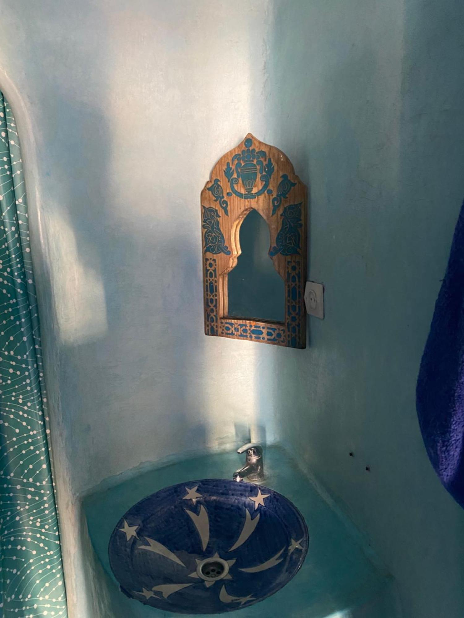 Hotel Ahrazem Chefchaouen Exterior foto